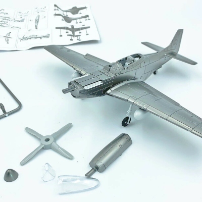 4D model nacvakávací stavebnice P-51D (bílá) 1:48 (DOČASNĚ VYPRODÁNO)